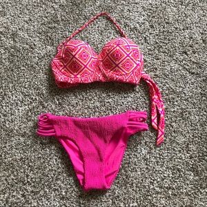 Women’s swim suit